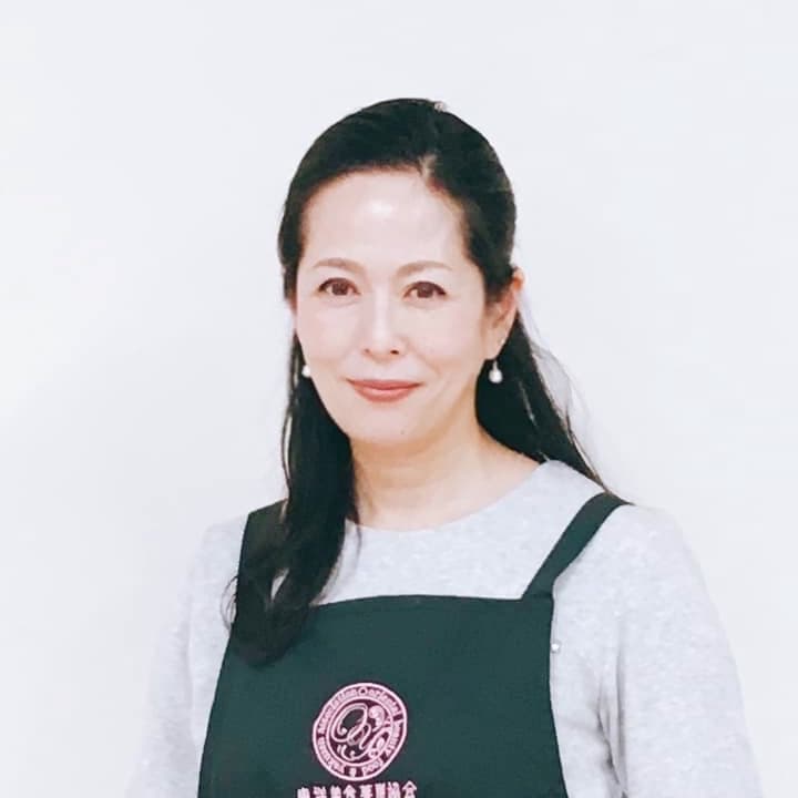 小島智美